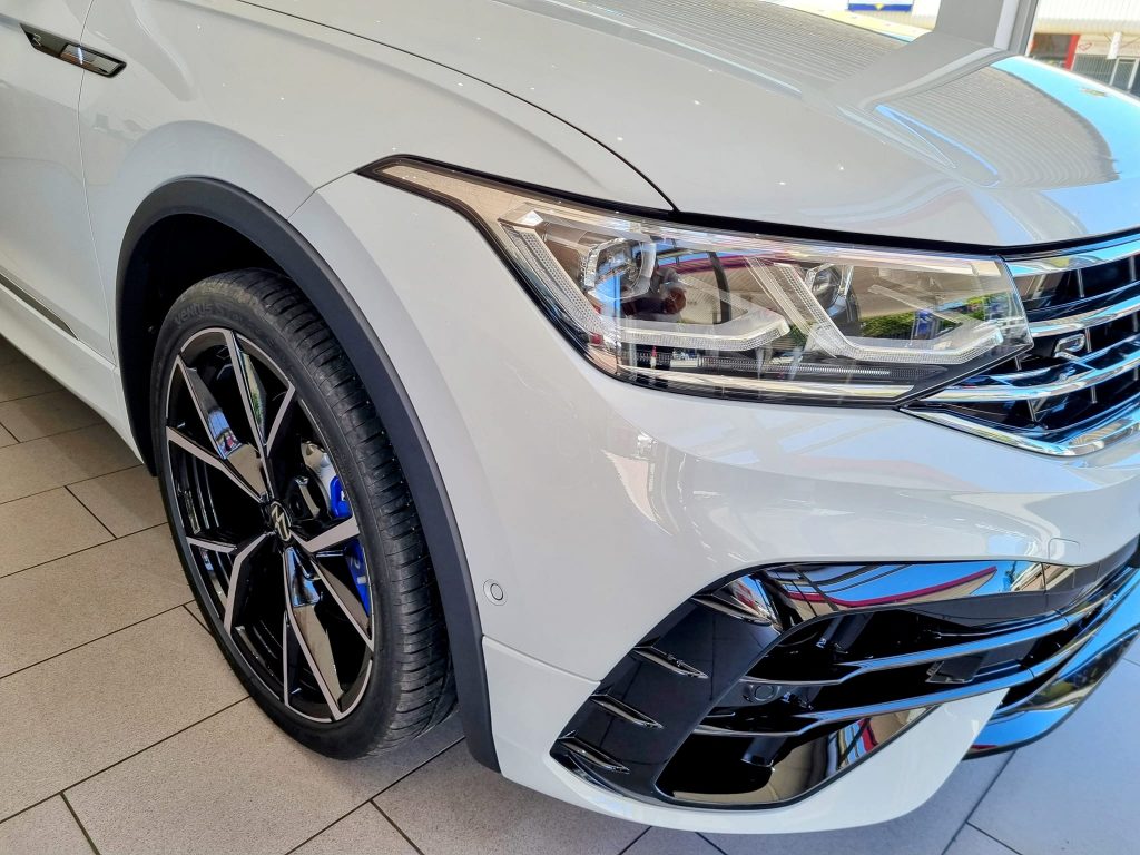 NEW Arrival : Tiguan 2.0 TSI 235kw R DSG