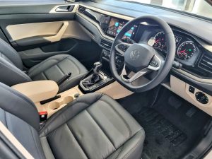 Polo Sedan 1.6 Tiptronic Life