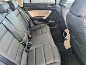 Polo Sedan 1.6 Tiptronic Life